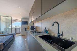 Studio Dionysos au village naturiste