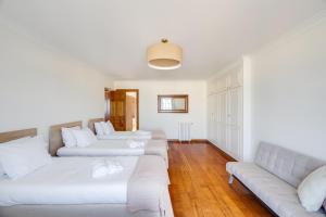 Ericeira Vila Martinho - Piscina e Vista Mar, by Hopstays