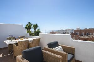 53 Top floor of Terrazas de la Bahia Casares Costa