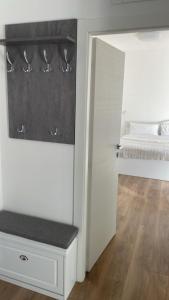 Casa Lavinia Bright Modern Apartment with Free Parking Easy Venice Access