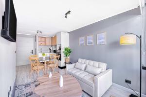 Urban Essence - 2D Santiago