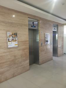 Malioboro City Studio Apartment Pool View