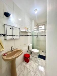 Apartamento 700m do Mar, Wifi Grátis, 1 vaga de garagem, Praia do Morro, Próximo a supermercados e estabelecimentos comerciais