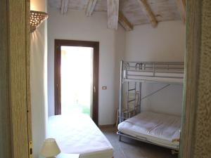 Mansion On The Hill img27