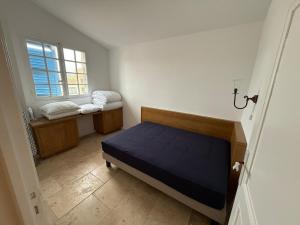 Villa dexception avec jardin et piscine sur le port