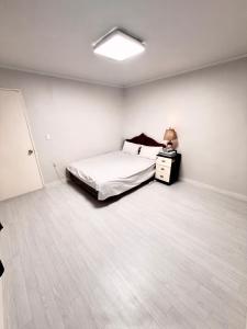 Private Family Home 3