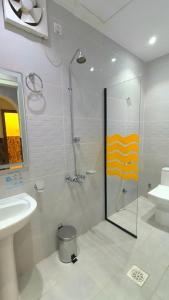 نزل نجوم الخيرات الفضية للنزل السياحية-NUJUM ALKHAYRAT ALFADIAH HOSTEL FOR TOURIST LODGEs