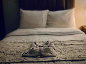 Florya pyramids hotel