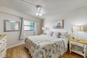 Chateaux Sunset Suites 408