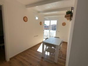 Zora Apartments Alba