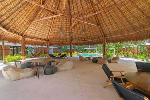 Penthouse with Private Plunge Pool - 2 King Suites