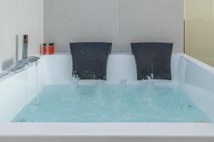 Holidays Hidromasaje Hermosa vista