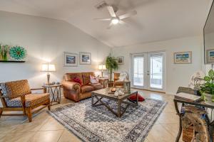 Pet-Friendly Home 12 Mi to WEC and Dtwn Ocala!