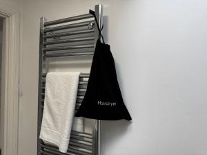 LimeTree in the Blue House - Cambridge Central Stay