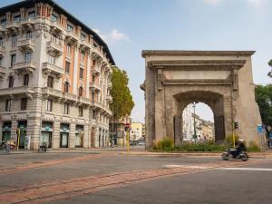 New and Cozy Apartment, walking distance to Olympic Village