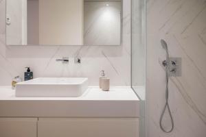 Liiiving in Porto - The Prestige Apartment C