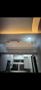 Ultra luxurious 1bhk in DLF capital Greens CSP tower 5