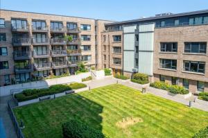 Premium 2-Bedroom Apartment in London with Easy City Access