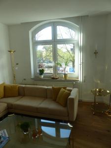 Fewo Siggi I, zentral gelegene Altbauwohnung direkt am Siegfriedplatz