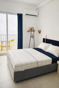 Sea View Duplex - Sliema Centre