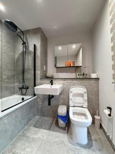 Luxury 2bed flat around Manchester Victoria St