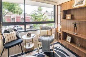 HOM I WiFi A pasos del metro Club Hipico