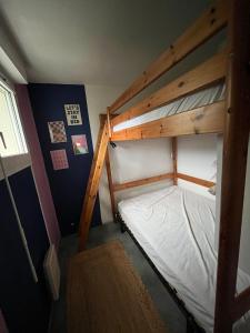 Quiet, cozy and central Beach Apartment with Pool &Terrasse