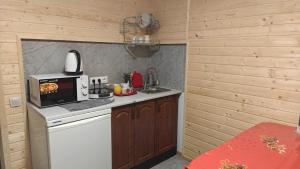 "У Яслигана"