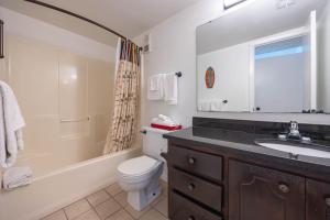 Island Winds East 309