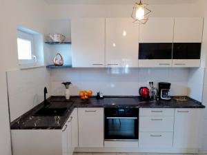 Apartman Josy with gorgeous garden