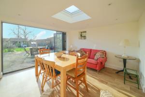 Charming Barn Conversion Idyllic Somerset Village