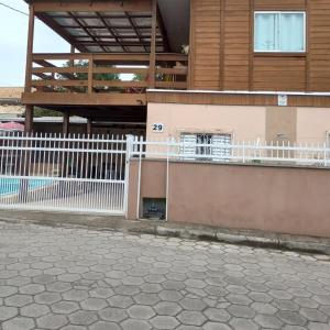 Charming house on Pedras Brancas and Negras beaches