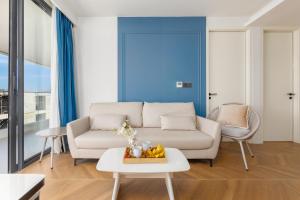 Hydra 1BR Suite at Kora Beach Resort