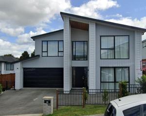 Comfortable 2BR Family Retreat Near Orewa Beach