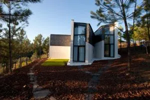 Akassa Alojamientos Bioclimaticos en las Hurdes - 罗夫莱迪略德加塔