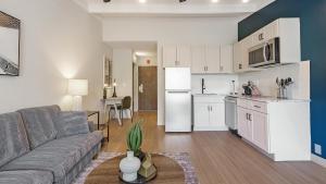 Landing Apartments - The Harrison RD