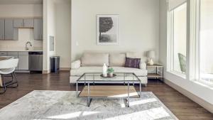 Landing Apartments - Parkside at Littleton Village