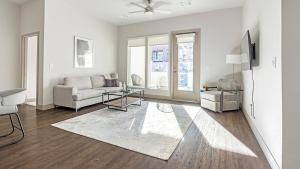 Landing Apartments - Parkside at Littleton Village