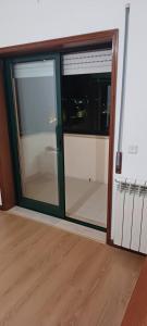 Quarto de Solteiro com varanda centro de Viseu