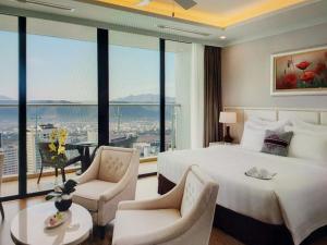 Aqualune Residence Beachfront