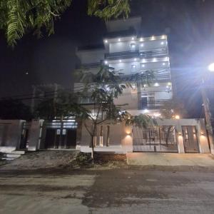 Casa Garden - Low AQI hill view stay for peace - Aamwala