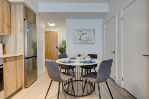 Modern High-Rise Condo w City Views & Balcony