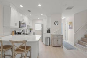 Jamaica Royale 2BR TownHome