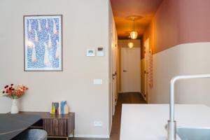 Luxury City Apartment I Walk to beach