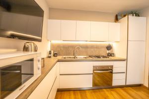 Moderno appartamento con giardino