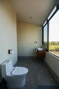 Casa Kona, Luxury Beachfront Villa La Saladita with Lap Pool & Palapa