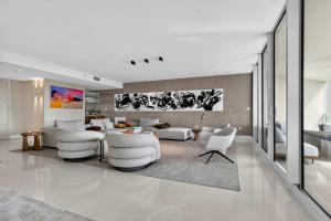 Coastal Enclave Key Biscayne Oceanview w Pool