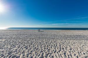 Island Winds East 508