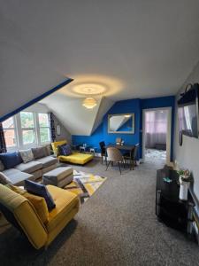 Aura - 8ight Havens Folkestone