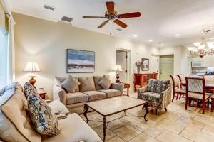 2519-20 Tennis Villas